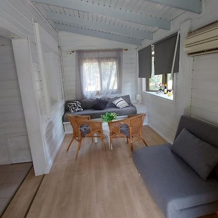 Pundak Guesthouse 모샤브레메트 외부 사진
