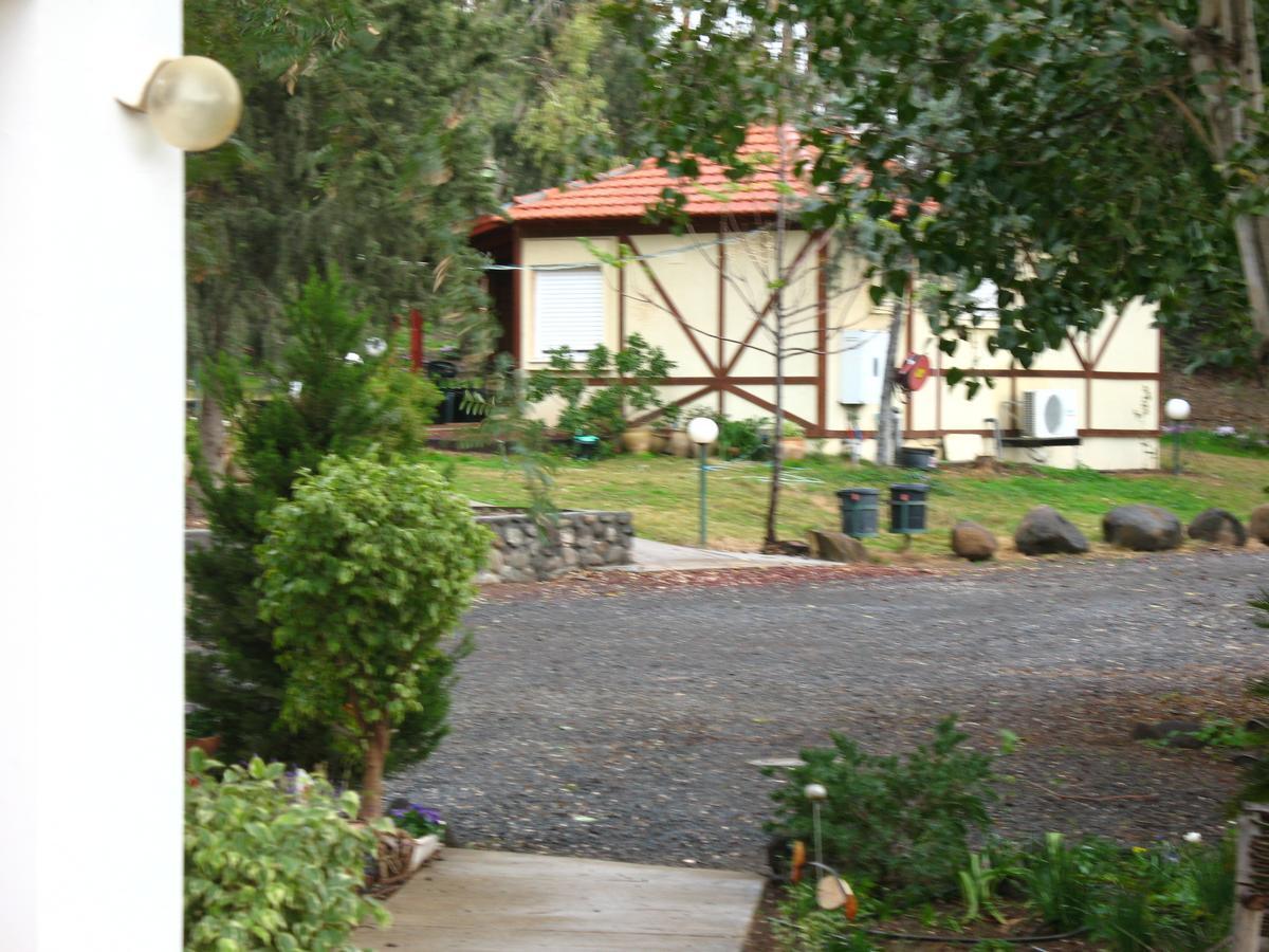 Pundak Guesthouse 모샤브레메트 외부 사진